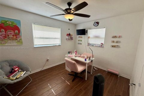 Villa ou maison à vendre à Cooper City, Floride: 3 chambres, 124.86 m2 № 1964644 - photo 30