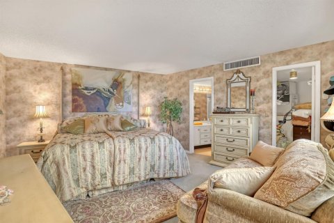 Condo in Riviera Beach, Florida, 2 bedrooms  № 2175706 - photo 12