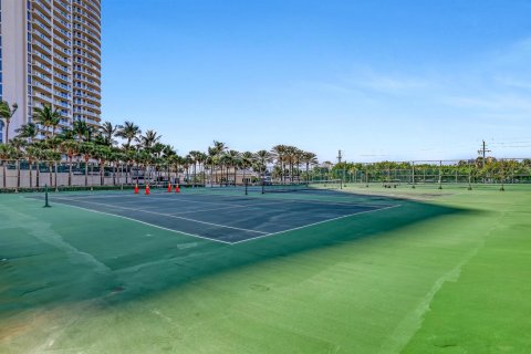 Condo in Riviera Beach, Florida, 2 bedrooms  № 2175706 - photo 26