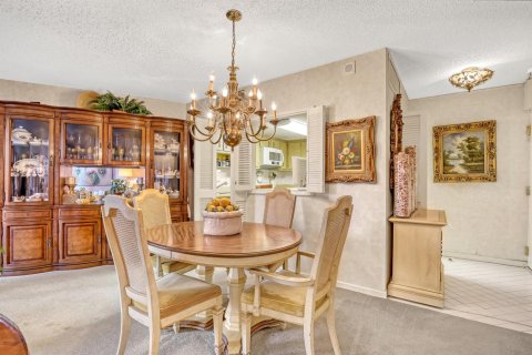 Condo in Riviera Beach, Florida, 2 bedrooms  № 2175706 - photo 5