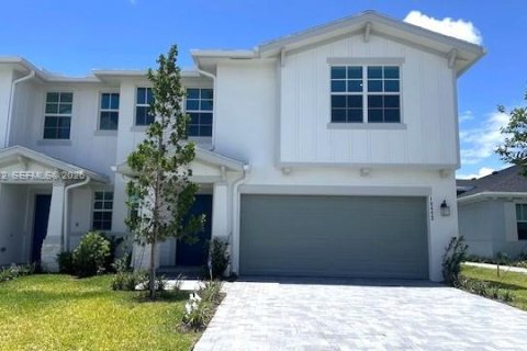 Townhouse in Loxahatchee Groves, Florida 4 bedrooms, 214.7 sq.m. № 2084031