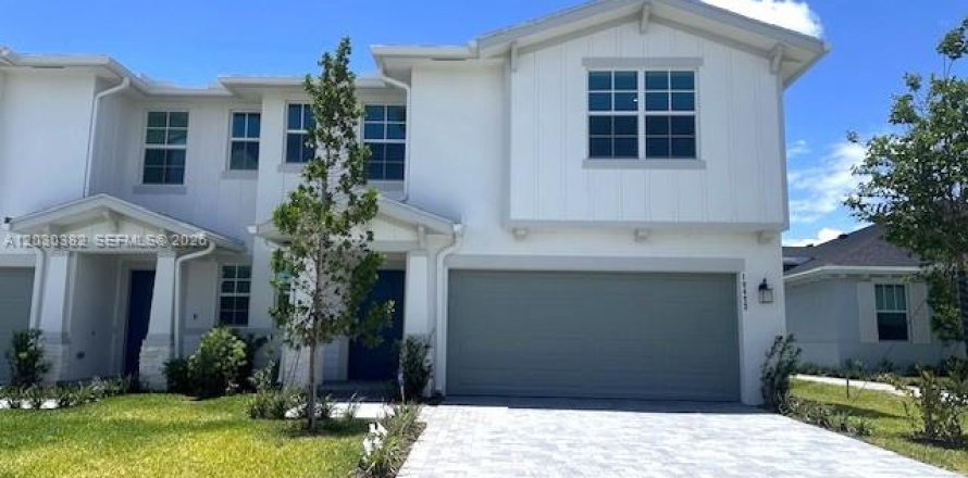 Townhouse in Loxahatchee Groves, Florida 4 bedrooms, 214.7 sq.m. № 2084031