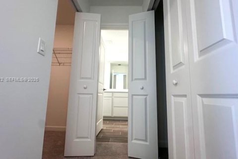 Townhouse in Loxahatchee Groves, Florida 4 bedrooms, 214.7 sq.m. № 2084031 - photo 22