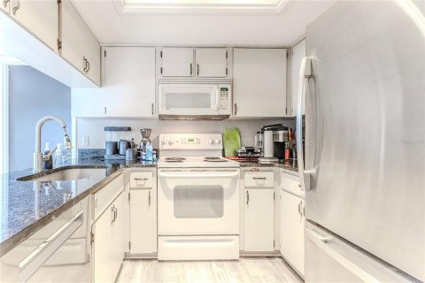 Купить виллу или дом в Спринг-Хилл, Флорида 3 комнаты, 125.51м2, № 1841791 - фото 12