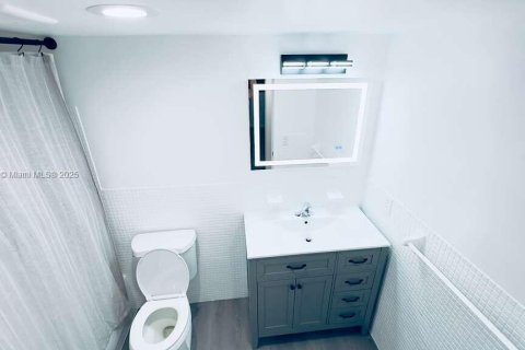 Снять в аренду кондоминиум в Норт-Майами, Флорида 1 спальня, 74.97м2, № 1964472 - фото 25