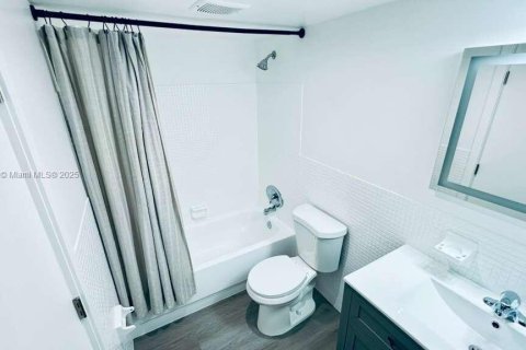 Снять в аренду кондоминиум в Норт-Майами, Флорида 1 спальня, 74.97м2, № 1964472 - фото 22