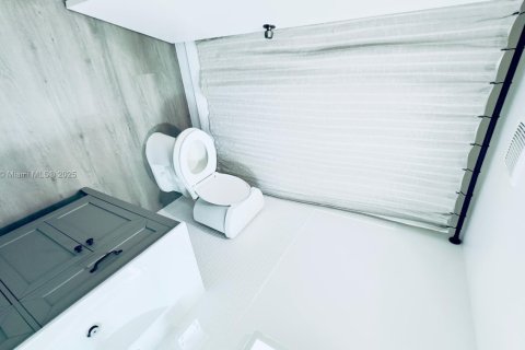 Снять в аренду кондоминиум в Норт-Майами, Флорида 1 спальня, 74.97м2, № 1964472 - фото 24