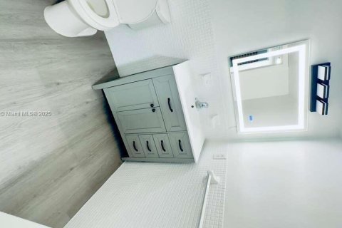 Снять в аренду кондоминиум в Норт-Майами, Флорида 1 спальня, 74.97м2, № 1964472 - фото 23