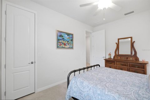 House in Spring Hill, Florida 3 bedrooms, 156.26 sq.m. № 2259547 - photo 25