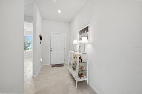 House in Spring Hill, Florida 3 bedrooms, 156.26 sq.m. № 2259547 - photo 23