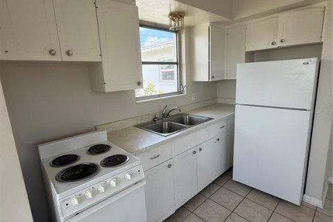 Appartement à louer à Dunedin, Floride: 39.02 m2 № 2091550 - photo 4