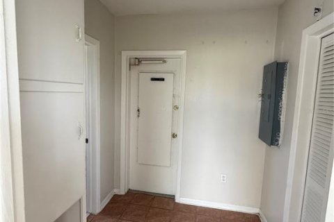 Appartement à louer à Dunedin, Floride: 39.02 m2 № 2091550 - photo 5
