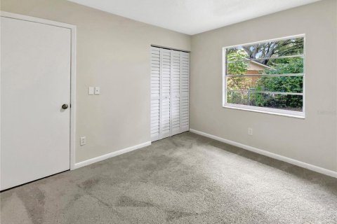 House in Lutz, Florida 4 bedrooms, 165.46 sq.m. № 1880972 - photo 5