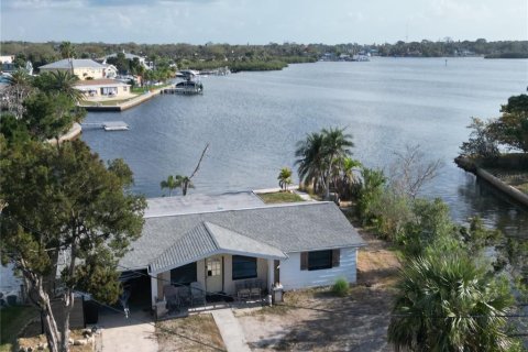 Villa ou maison à vendre à Port Richey, Floride: 2 chambres, 100.89 m2 № 2110749 - photo 16
