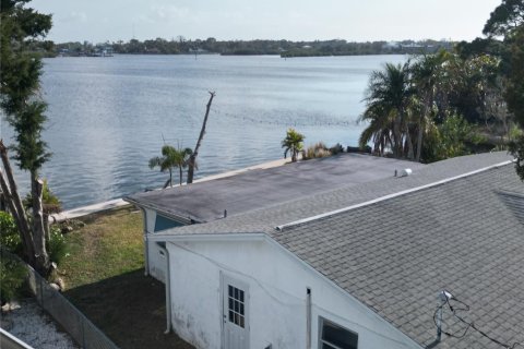 Villa ou maison à vendre à Port Richey, Floride: 2 chambres, 100.89 m2 № 2110749 - photo 17