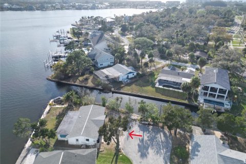Villa ou maison à vendre à Port Richey, Floride: 2 chambres, 100.89 m2 № 2110749 - photo 15