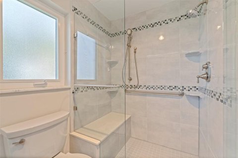 House in Treasure Island, Florida 3 bedrooms, 167.13 sq.m. № 1808757 - photo 16