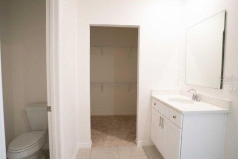 House in Gainesville, Florida 4 bedrooms, 161.37 sq.m. № 2212517 - photo 8