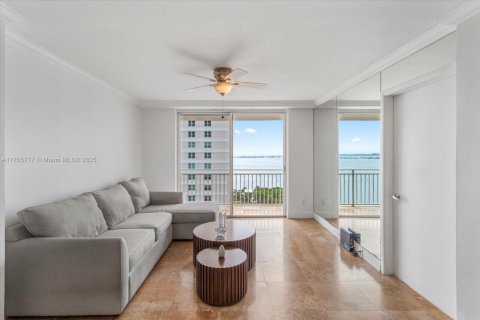 Купить кондоминиум в Майами, Флорида 2 спальни, 91.51м2, № 1981139 - фото 1