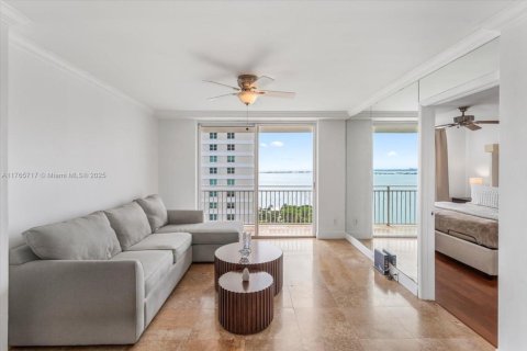 Купить кондоминиум в Майами, Флорида 2 спальни, 91.51м2, № 1981139 - фото 9