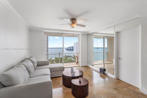 Купить кондоминиум в Майами, Флорида 2 спальни, 91.51м2, № 1981139 - фото 7