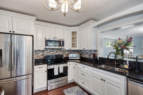 Casa en alquiler en Largo, Florida, 3 dormitorios, 177.44 m2 № 1823978 - foto 8