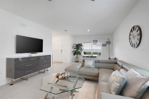 Villa ou maison à vendre à Davenport, Floride: 4 chambres, 183.2 m2 № 2415311 - photo 11