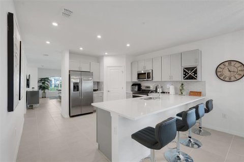 Villa ou maison à vendre à Davenport, Floride: 4 chambres, 183.2 m2 № 2415311 - photo 19