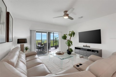 Villa ou maison à vendre à Davenport, Floride: 4 chambres, 183.2 m2 № 2415311 - photo 14