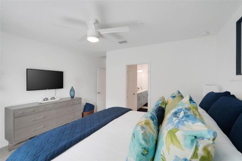 Villa ou maison à vendre à Davenport, Floride: 4 chambres, 183.2 m2 № 2415311 - photo 24
