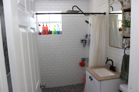 House in West Palm Beach, Florida 2 bedrooms, 77.02 sq.m. № 2146652 - photo 23