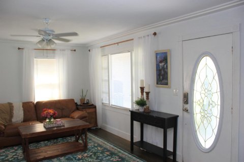 House in West Palm Beach, Florida 2 bedrooms, 77.02 sq.m. № 2146652 - photo 5