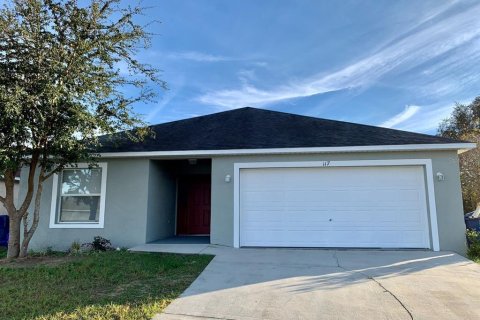 Casa en alquiler en Groveland, Florida, 3 dormitorios, 142.33 m2 № 1725015 - foto 1