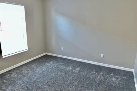 Casa en alquiler en Groveland, Florida, 3 dormitorios, 142.33 m2 № 1725015 - foto 8