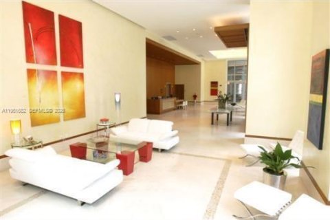 Copropriété à louer à Miami, Floride: 1 chambre, 67.91 m2 № 2006317 - photo 8