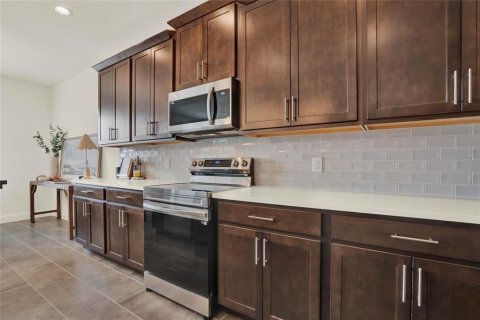 Casa en venta en Groveland, Florida, 4 dormitorios, 195.37 m2 № 1630956 - foto 15