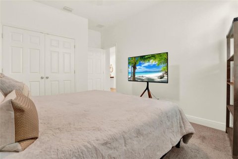 Casa en venta en Groveland, Florida, 4 dormitorios, 195.37 m2 № 1630956 - foto 24