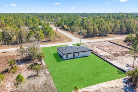 Купить виллу или дом в Лихай-Эйкерс, Флорида 3 спальни, 98.66м2, № 2030803 - фото 22