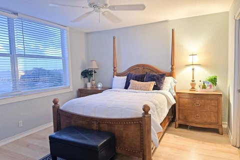 Condo in Deerfield Beach, Florida, 2 bedrooms  № 1693530 - photo 19