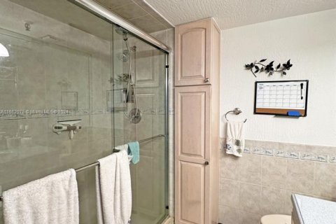 Condo in Deerfield Beach, Florida, 2 bedrooms  № 1693530 - photo 20