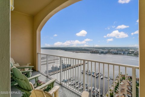 Condominio en venta en Jacksonville, Florida, 3 dormitorios, 284.84 m2 № 824662 - foto 1
