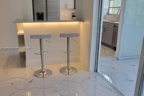 Copropriété à vendre à Lauderhill, Floride: 1 chambre, 70.14 m2 № 1749983 - photo 5