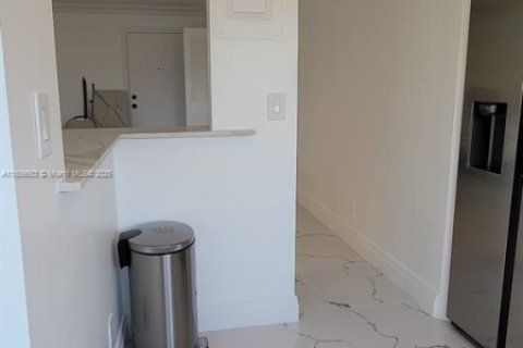 Copropriété à vendre à Lauderhill, Floride: 1 chambre, 70.14 m2 № 1749983 - photo 15