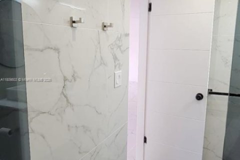 Copropriété à vendre à Lauderhill, Floride: 1 chambre, 70.14 m2 № 1749983 - photo 30