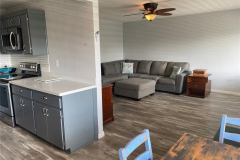 Купить кондоминиум в Семинол, Флорида 7 комнат, 81.2м2, № 1901412 - фото 3