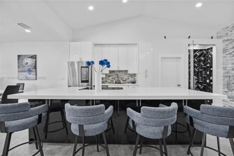 Casa en venta en Davie, Florida, 6 dormitorios, 288.74 m2 № 2081003 - foto 17