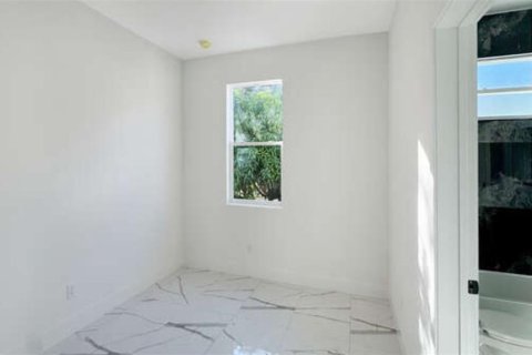 Villa ou maison à vendre à Apopka, Floride: 3 chambres, 185.8 m2 № 2124651 - photo 23