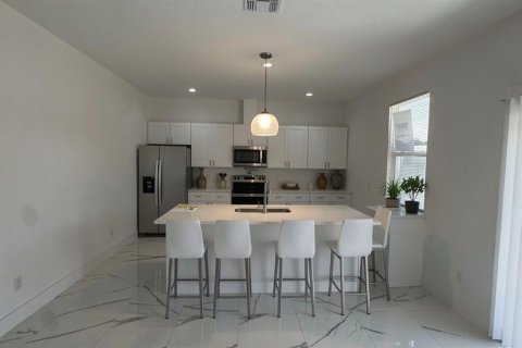 Villa ou maison à vendre à Apopka, Floride: 3 chambres, 185.8 m2 № 2124651 - photo 8