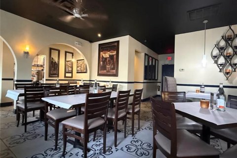 Commercial property in Bradenton, Florida 222.97 sq.m. № 2127134 - photo 12