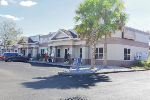 Commercial property in Bradenton, Florida 222.97 sq.m. № 2127134 - photo 2